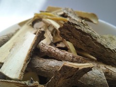 5 Kg 176.4 Oz Black locust Bark False acacia Robinia Dried Medicinal plant