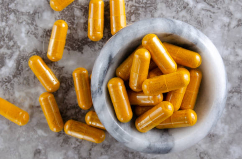 Turmeric & Black Pepper Capsules 60–120 Ct | 600mg Curcumin | Joint Inflammation