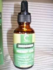HEMP OIL DROPS 250000 mg Brand GREEN PEOPLE