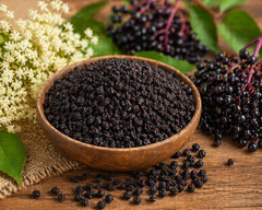 Organic Whole Elderberries (Sambucus nigra) – Dried