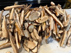 Ganoderma Tsugae, Sliced, Dried, 4 OZ