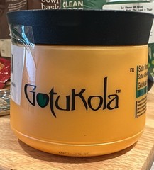 Hair Mask with Peeling Capsules Nourishing and Treat Gotu Kola Yellow