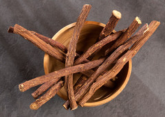 4 oz. Flavored Licorice Root Chew Sticks 100% Pure Natural Glycyrrhiza Glabra