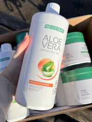 LR Aloe Vera Drinking Gel Peach To Go Dispenser Bottle 3.04 oz/33.8 oz