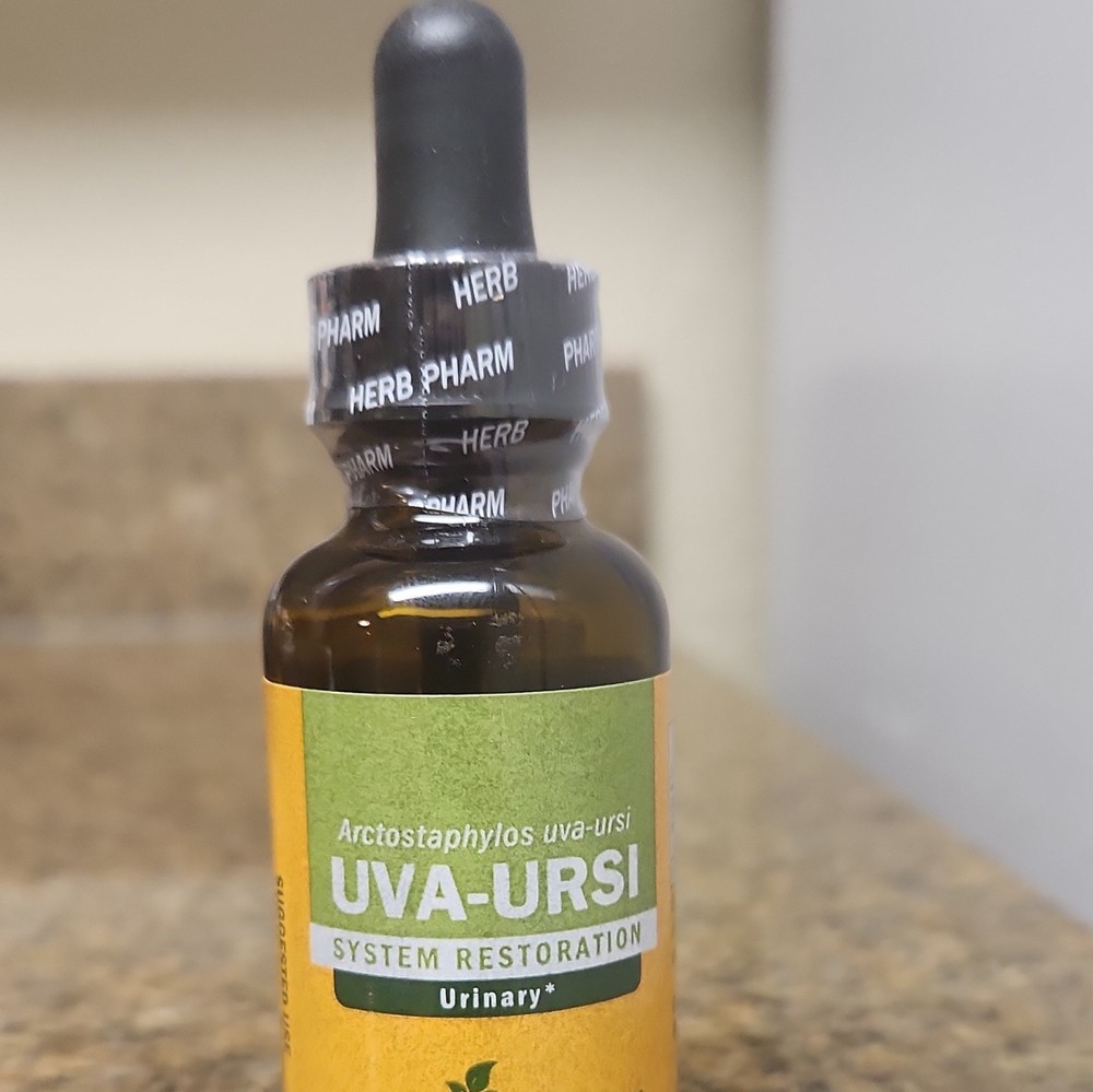 Herb Pharm Uva-Ursi Liquid Extract Urinary Tract Support Organic 1 fl oz Exp