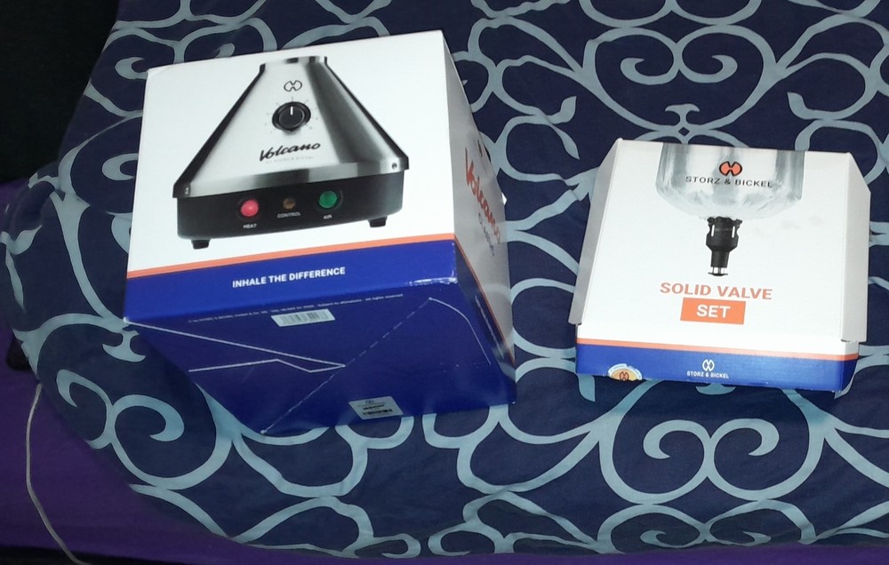 Storz & Bickel Volcano Classic -Metal- with bags in great condition